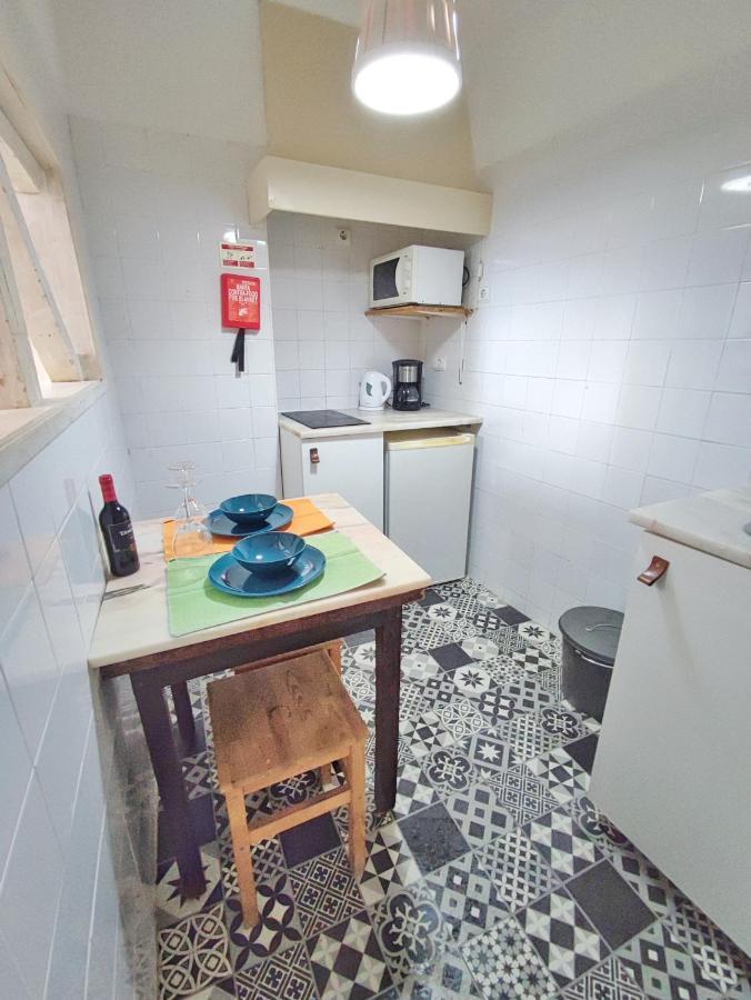 Small Lovely Studio Lisbon Bagian luar foto